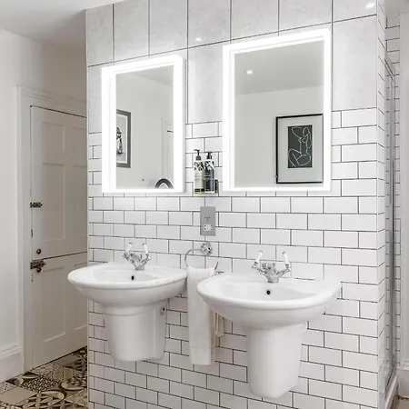 The Old Crescent Bakery - 4 Bedroom Residence In Bath By Mint Stays Exterior photo